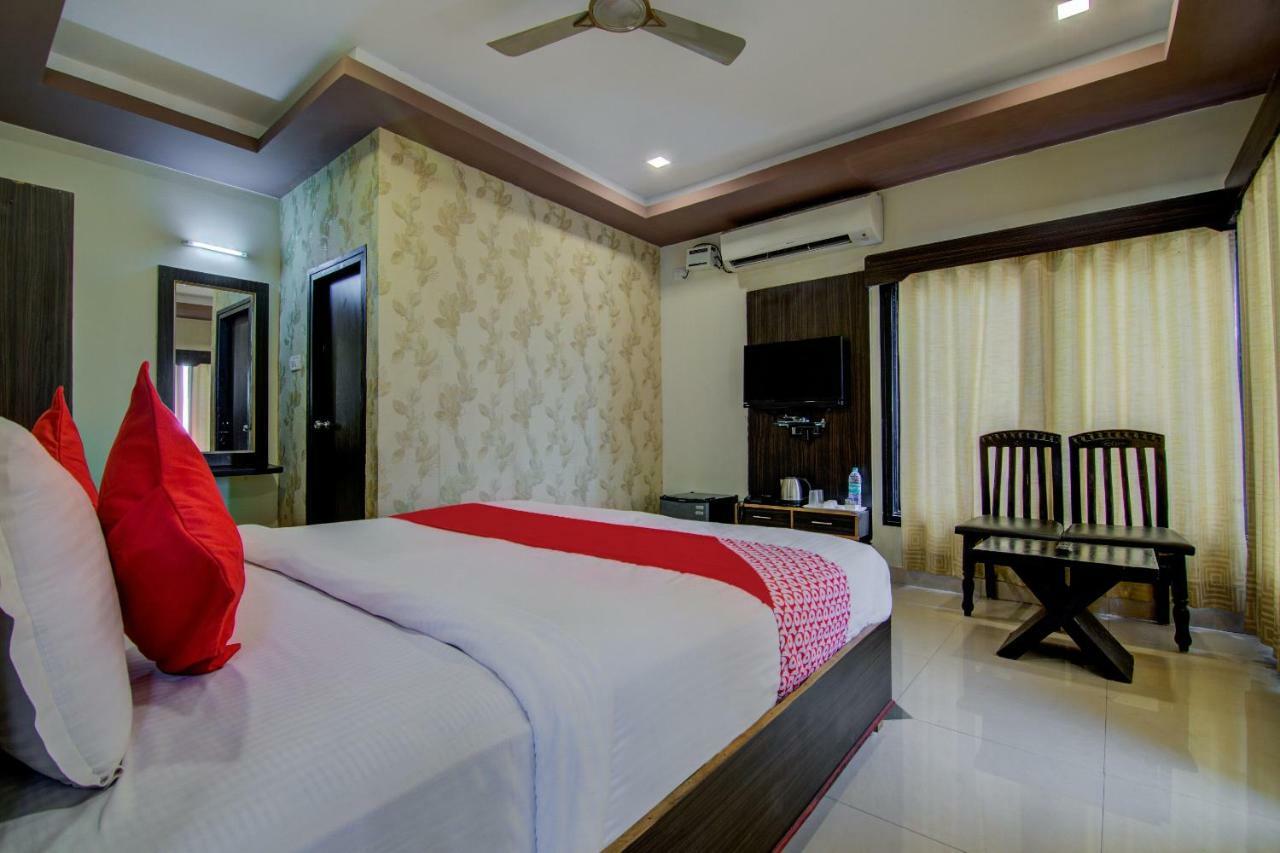 Oyo 16961 Sea Rock Otel Visakhapatnam Dış mekan fotoğraf